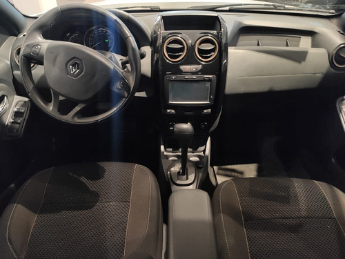 Imagen 10 de 10 de Renault Duster 2017 2.0 Dynamic Media Nav At