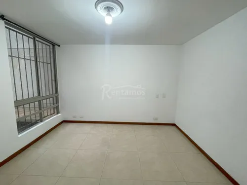 Apartamento En Arriendo En Jardines. Cod A776060