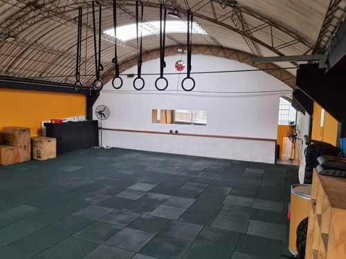 Imagen 8 de 8 de Monte Caseros Y Larrañaga, Gran Punto Comercial !!