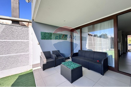 Moderna Y Luminosa Casa En Concón Desde Uf 10.390