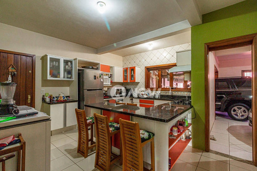 Imagem 10 de 23 de Casa Com 5 Dormitórios À Venda, 350 M² Por R$ 970.000,00 - Loteamento Neto - Portão/rs - Ca3757