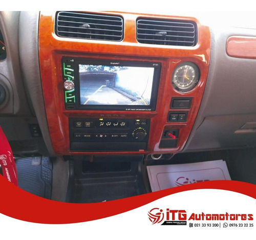 Imagen 5 de 9 de Toyota Land Cruiser Prado 2002