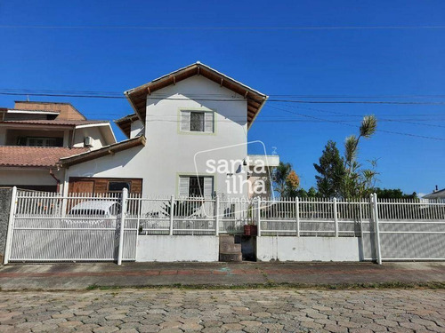 Imagem 1 de 18 de Casa Com 4 Dormitórios À Venda, 200 M² Por R$ 850.000,00 - Carianos - Florianópolis/sc - Ca2999