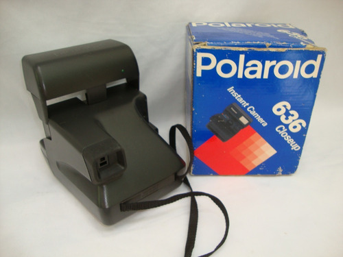 Antiga Camera Polaroid 636 Closeup Na Caixa Anos 80