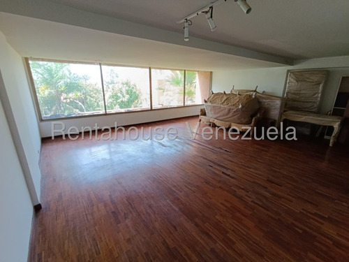 ¡espectacular Apartamento Con Amplio Potencial De Remodelación Para La Reinversión, Urbanización Privilegiada! - Alta Florida - Luis Gomez - Mls #25-17293