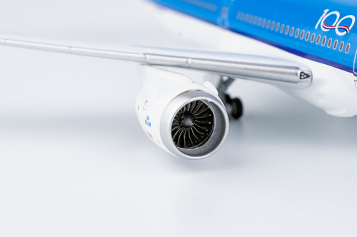 Avion Boeing 787 10 Klm 100 Años Ph-bkd Ng Model 1:400