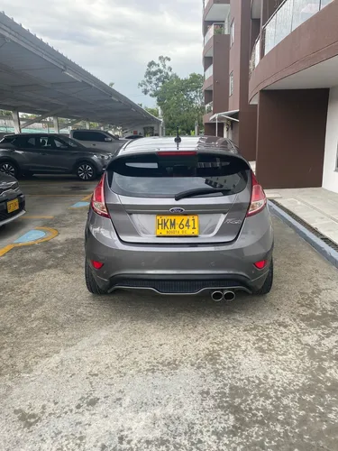 Ford Fiesta 1.6 Hatchback Titanium