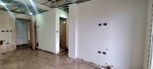 Imagen 11 de 17 de Venta De Departamento 1 Dormitorio Con Vista - San Carlos De
