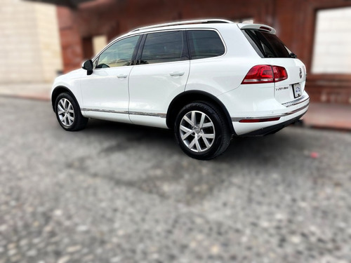 Volkswagen Touareg 3.0 V6 Tdi At