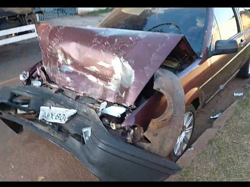 Imagem 1 de 8 de Ford Versalles