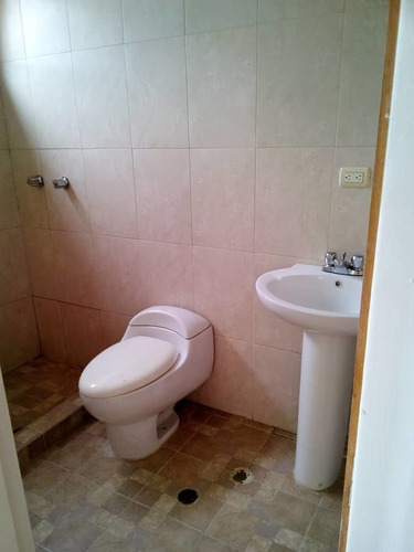 Imagen 7 de 14 de Thownhouse A Estrenar Naguanagua Conjunto De Solo 6 Th