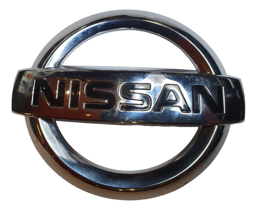 Emblema Insignia Delantero Nissan Tiida
