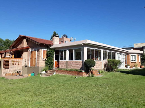4 Cabañas Con Chalet Y Pileta A 50 M Del Río En Mina Clavero