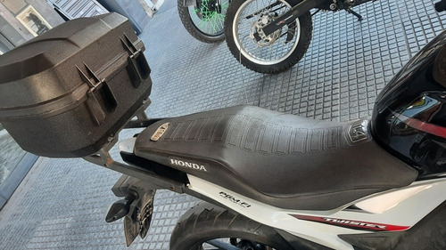 Imagen 7 de 15 de Honda Twister 250 Equipada Full