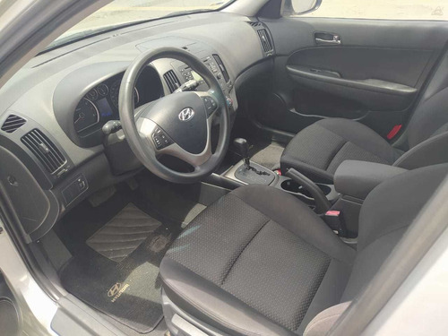 Hyundai I30 Gls 2.0 16v (aut)