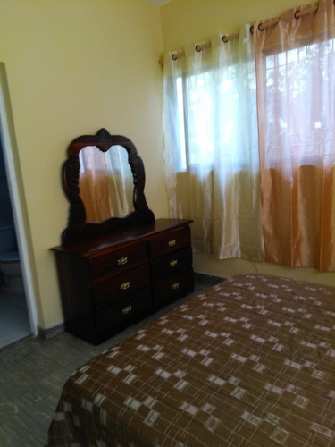 Imagen 4 de 9 de Habitación En Alquiler