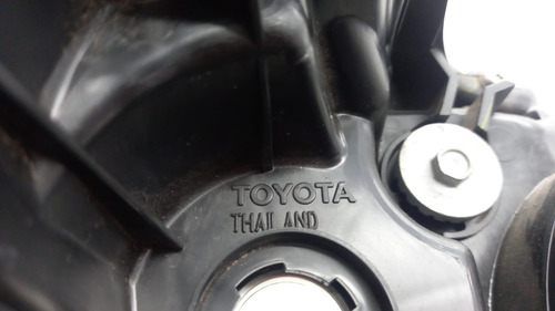 Farol Hilux Sw4 S/led 2016 17 18 19 2020 Esquerdo Original (Usado)