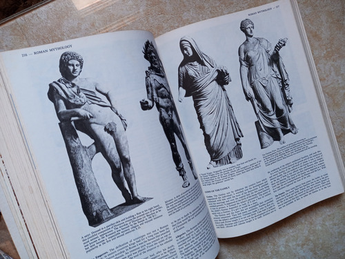 Livro - New Larousse Encyclopedia Of Mythology (Usado)