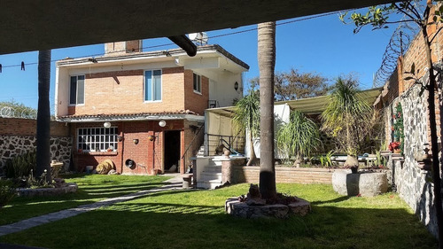 Casa En Venta Con Alberca En Huertas La Joya Queretaro