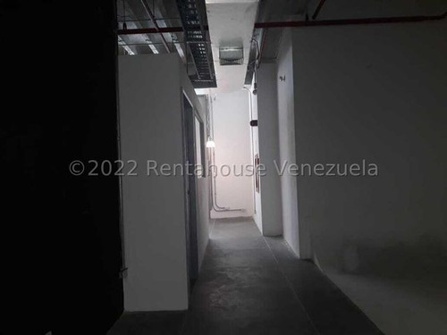 Imagen 10 de 17 de Local Comercial En Santa Paula #22-24162 Sj