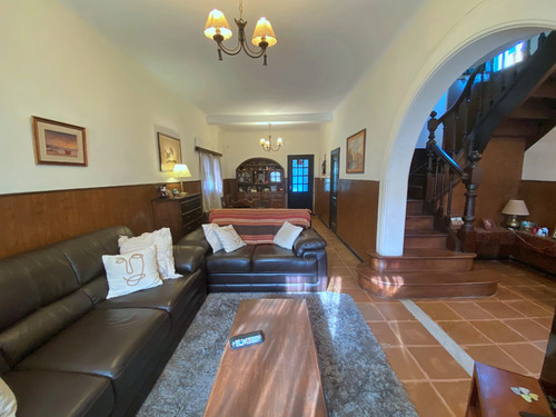 Venta Casa De 3 Dormitorios En El Prado
