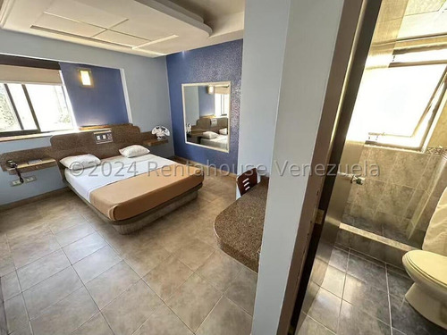 Hotel Activo 7 Pisos En Venta Sabana Grande I