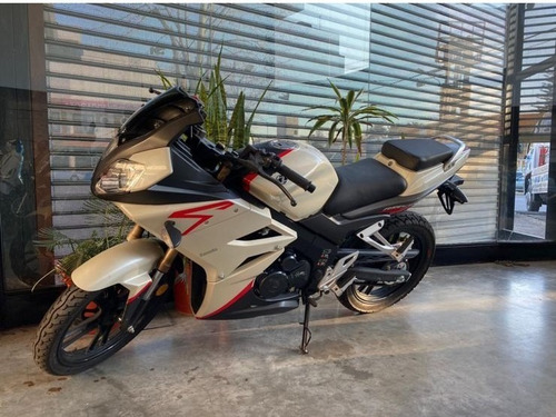 Imagen 1 de 1 de Zanella Rx 200 Naked