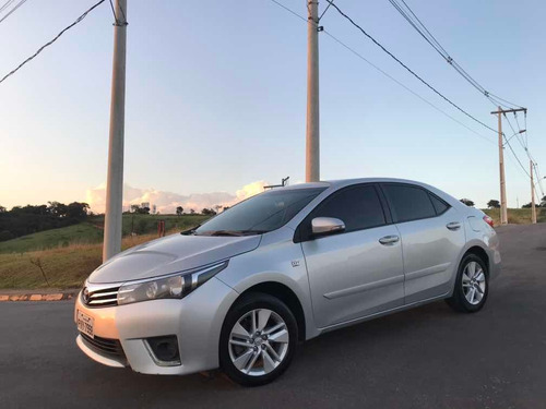 Toyota Corolla 2016 1.8 16v Gli Upper Flex Multi-drive 4p