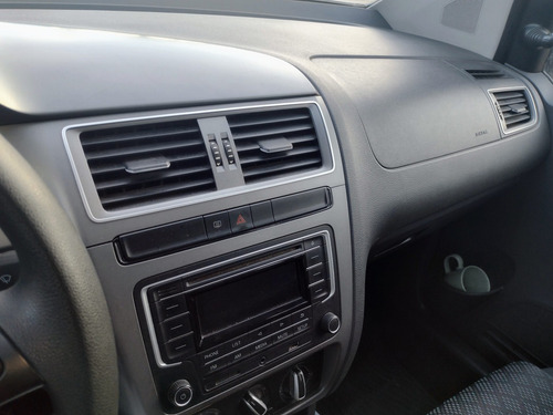 Imagen 9 de 15 de Volkswagen Suran 2016 1.6 Comfortline 101cv
