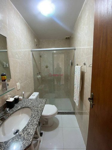 Imagem 11 de 20 de Casa Com 2 Dormitórios, 74 M², R$ 300.000 - Iúcas - Teresópolis/rj. - Ca01908 - 70265529