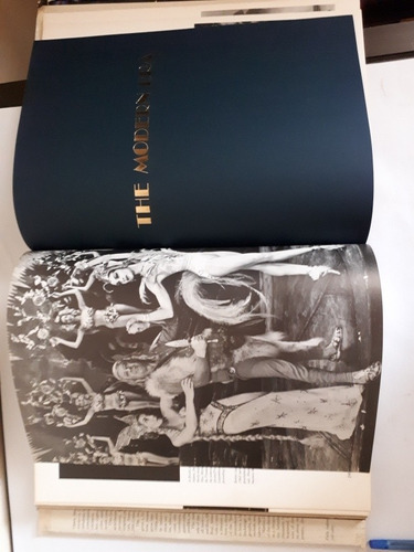 Libro Brodway Musicals Musicales De Brodway (Usado)