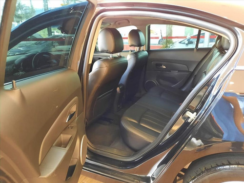 Imagem 12 de 14 de Cruze 1.8 Lt 16v Flex 4p Automático