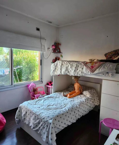 Casa En Venta - 3 Dormitorios 3 Baños - 516mts2 - Chacabuco