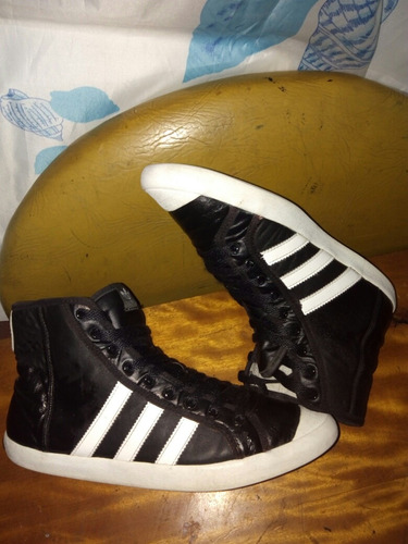Imagen 1 de 8 de adidas Adria De Cuero Usadas Talla 39 Buen Estado Originales