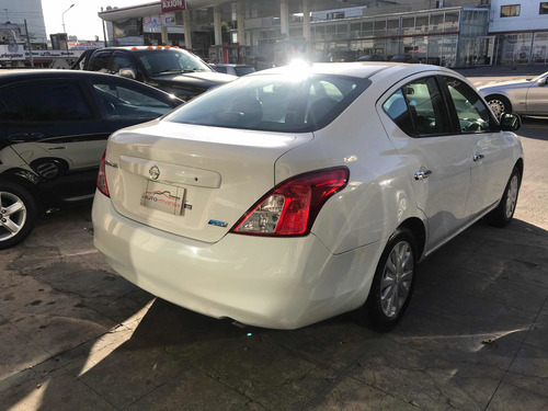 Nissan Versa 1.6 Visia Mt Automania