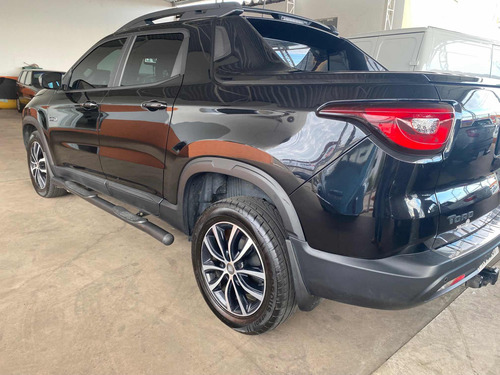 Fiat Toro 2.0 Ultra 4x4 Aut. 4p(5ck (pintura Sólida)) 9 marchas
