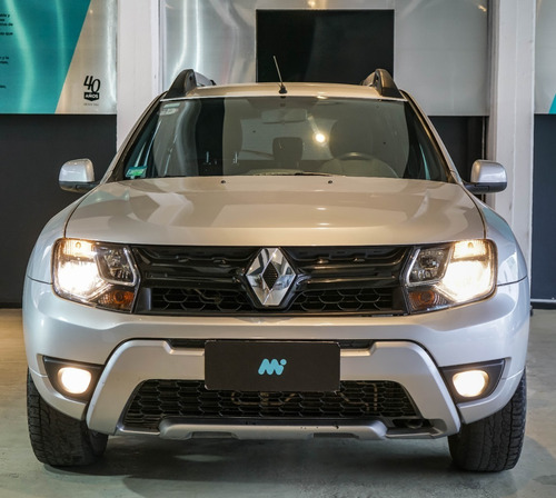 Imagen 2 de 16 de Renault Duster 2.0 Ph2 4x2 Privilege Gnc
