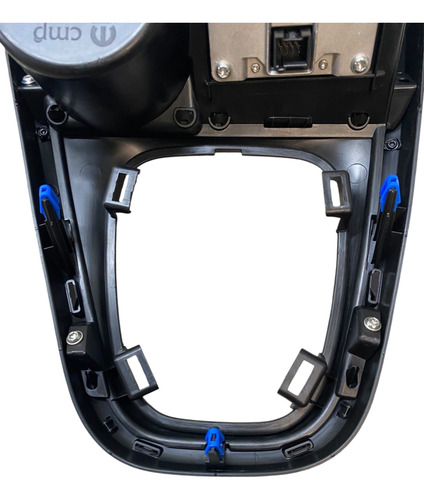 Moldura Console C/carregador Indução Fiat Strada 2021 A 2025 (Usado)