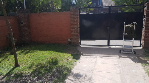 Imagen 3 de 8 de Terreno Con Dos Departamentos