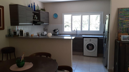 Imagen 8 de 9 de Departamento 3 Ambientes En Aston Village