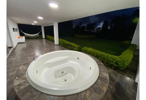 Encantadora Finca En Venta Llanogrande