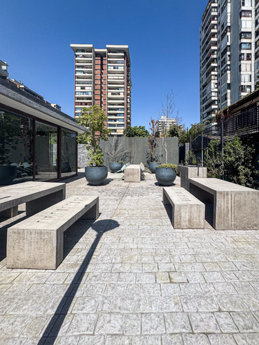 Amoblado-casi Nuevo- Moderno-acepta Mascotas-2 Dorm-piscina