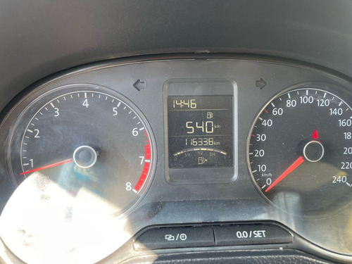 Volkswagen Vento 1.6 Confortline At