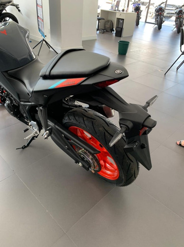 Imagem 2 de 6 de Mt 03 Abs Yamaha Cinza