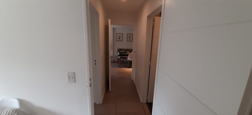 Venta Dto 3 Amb. Semipiso C/ Balcon En V.urquiza