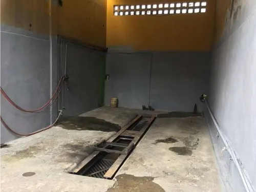 Local En Venta - Calle Zamora
