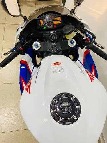 Imagem 2 de 14 de Honda Cbr 600 Rr