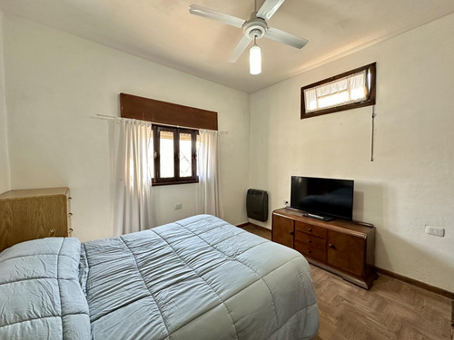 Casa De Tres Ambientes En Venta, Llavallol, Lomas De Zamora