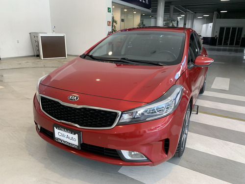 Imagen 1 de 15 de Kia Forte 2018 2.0 Sx 4 P At