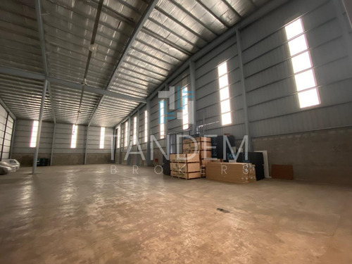 Imagen 2 de 7 de Excelente Galpón Planta Libre Con 1500 M2 De Playa De Maniobra Propia Zona Industrial Tigre